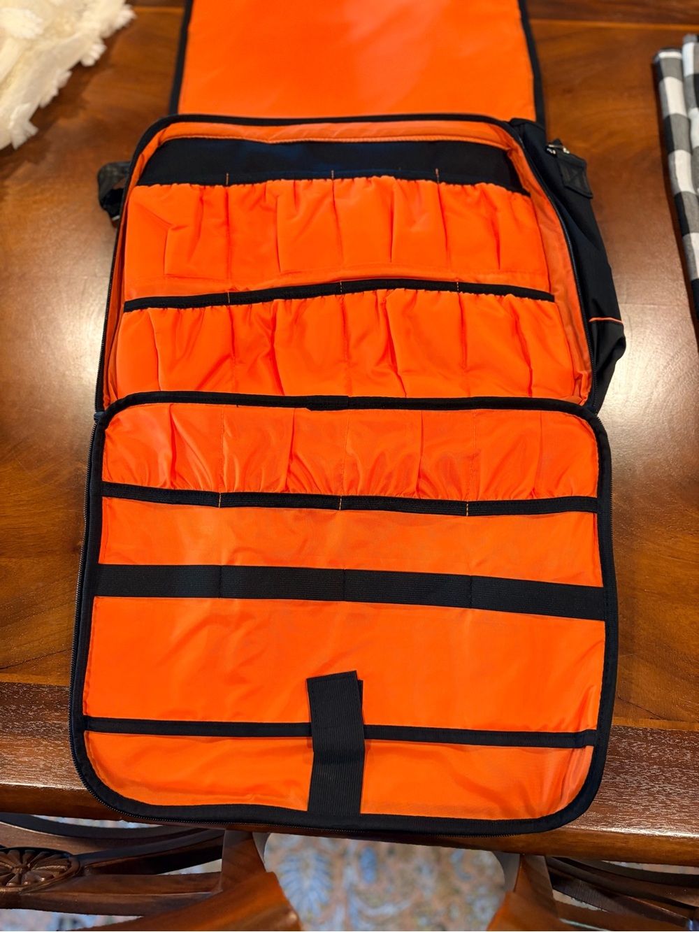 New! Bartender Kit Messager Professional Carrying Case - Picture 5 of 8